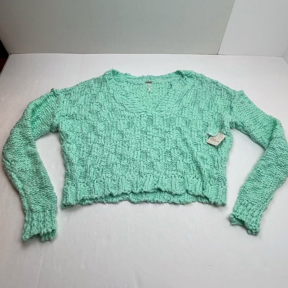 Free people good condition Mint Green Knit Sweater size XS - Picture 2 of 9